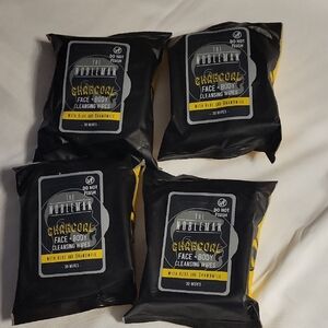 The Nobleman Charcoal Face and Body Cleansing Wipes